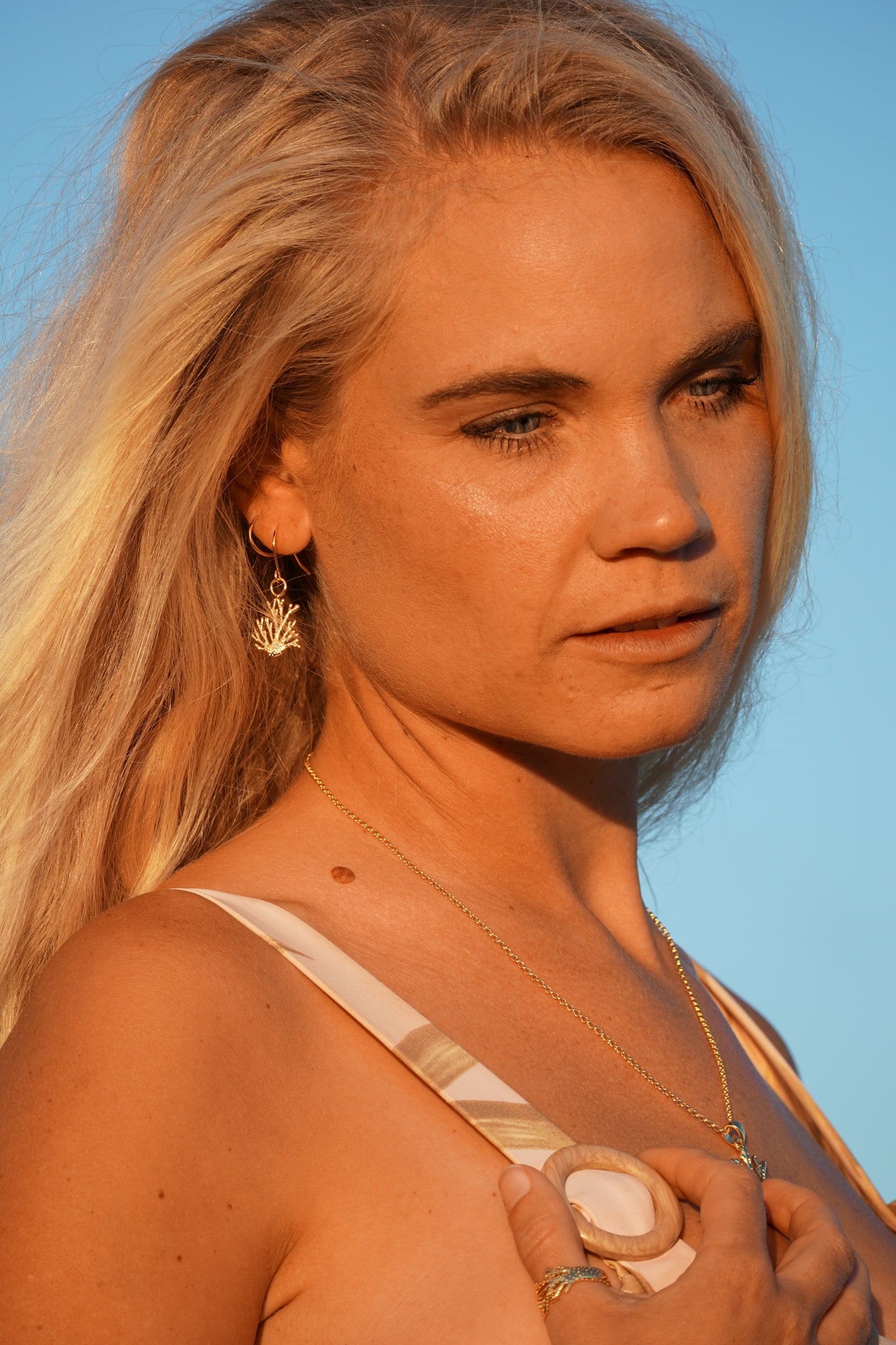 Coral Bay Earrings Gold