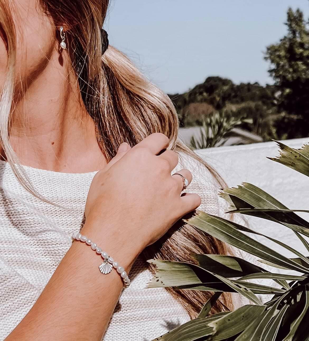 Treausres of the Sea Bracelet