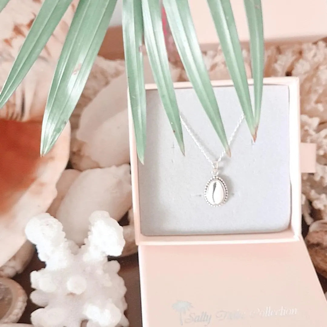 Coral Bay Necklace