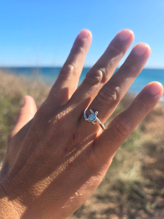 Dunes Turtle Larimar Ring